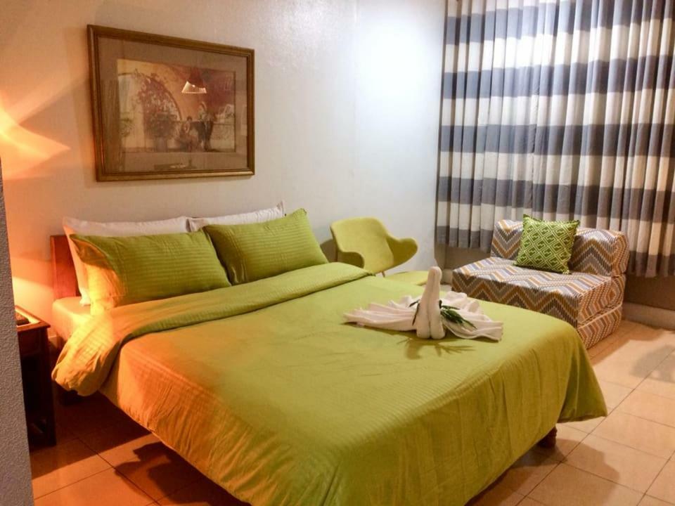 Vl Garden Suites Tagbilaran Exteriér fotografie